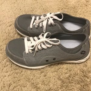 Dr. Scholl's Memory Foam Cool Fit Sneakers Gray